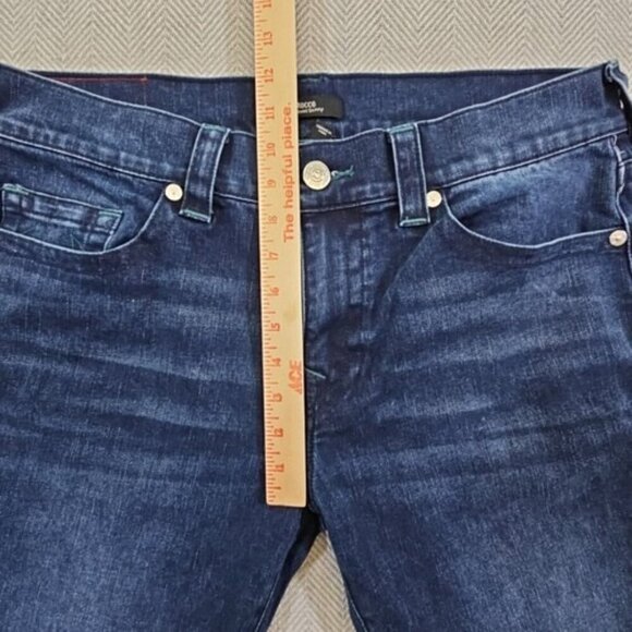 True Religion Jeans Men's 34 x 32 Blue Relaxed Denim Green Contrast Stitching - Picture 5 of 16